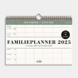 Hobbit Familieplanner D8 2025